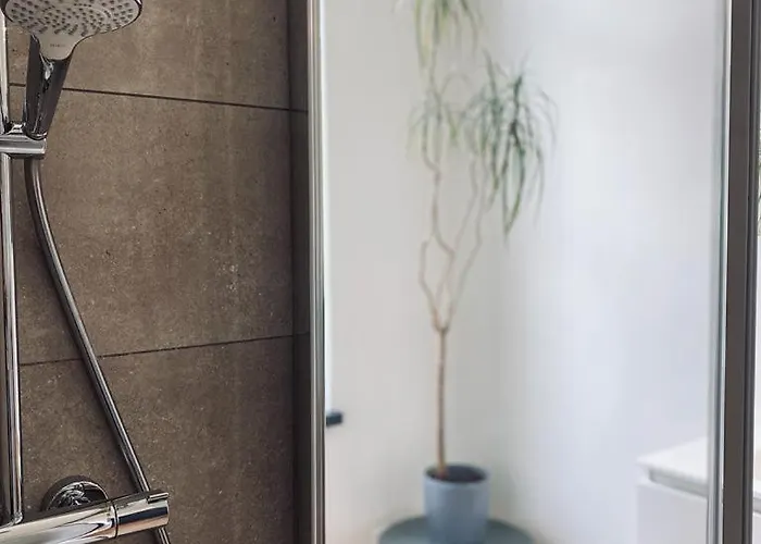 Bed and Breakfast Faja Lobi Γάνδη